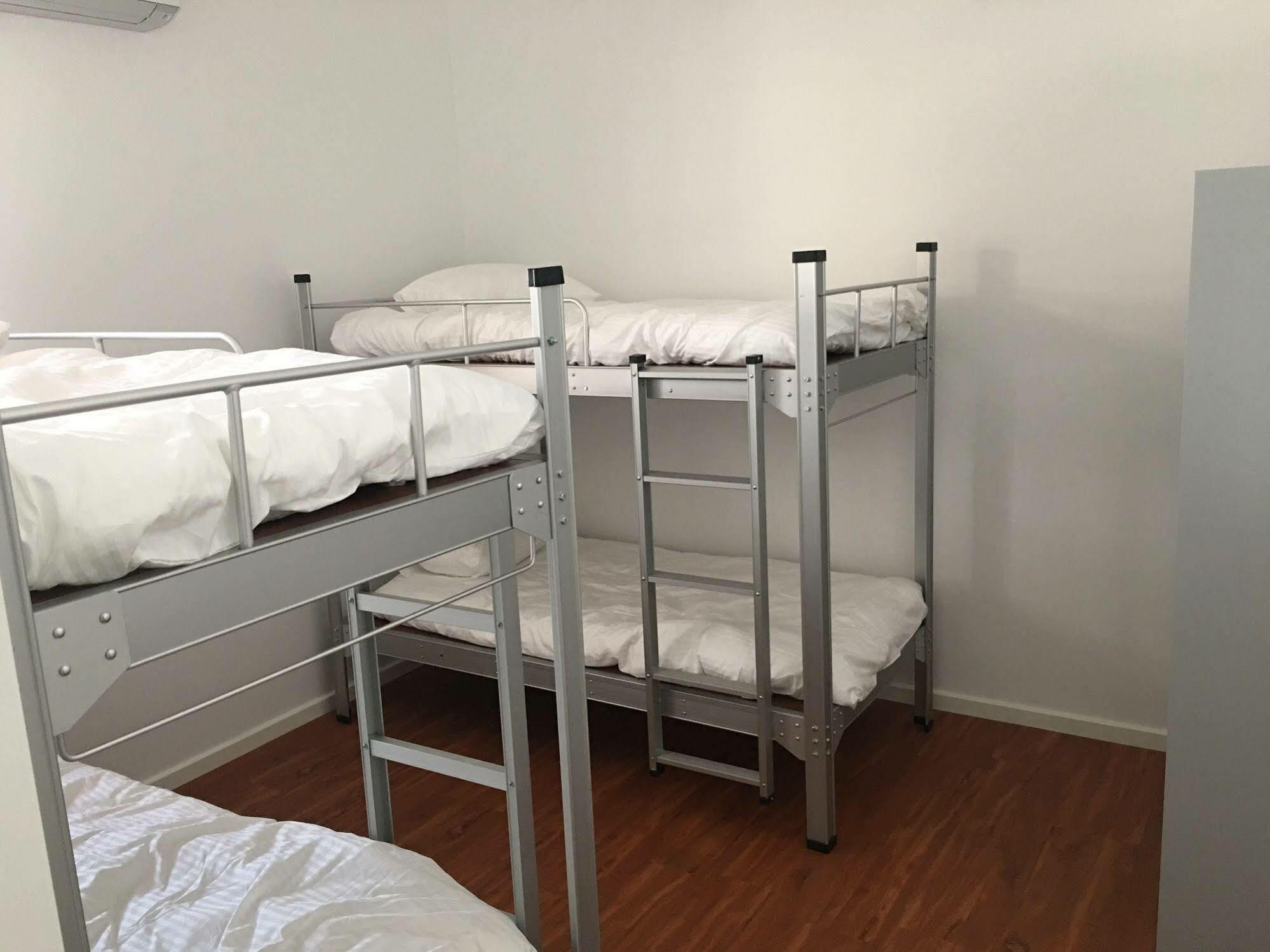 Downtown Backpackers Hostel Perth - Note - Valid Passport Required For Check In Exterior photo