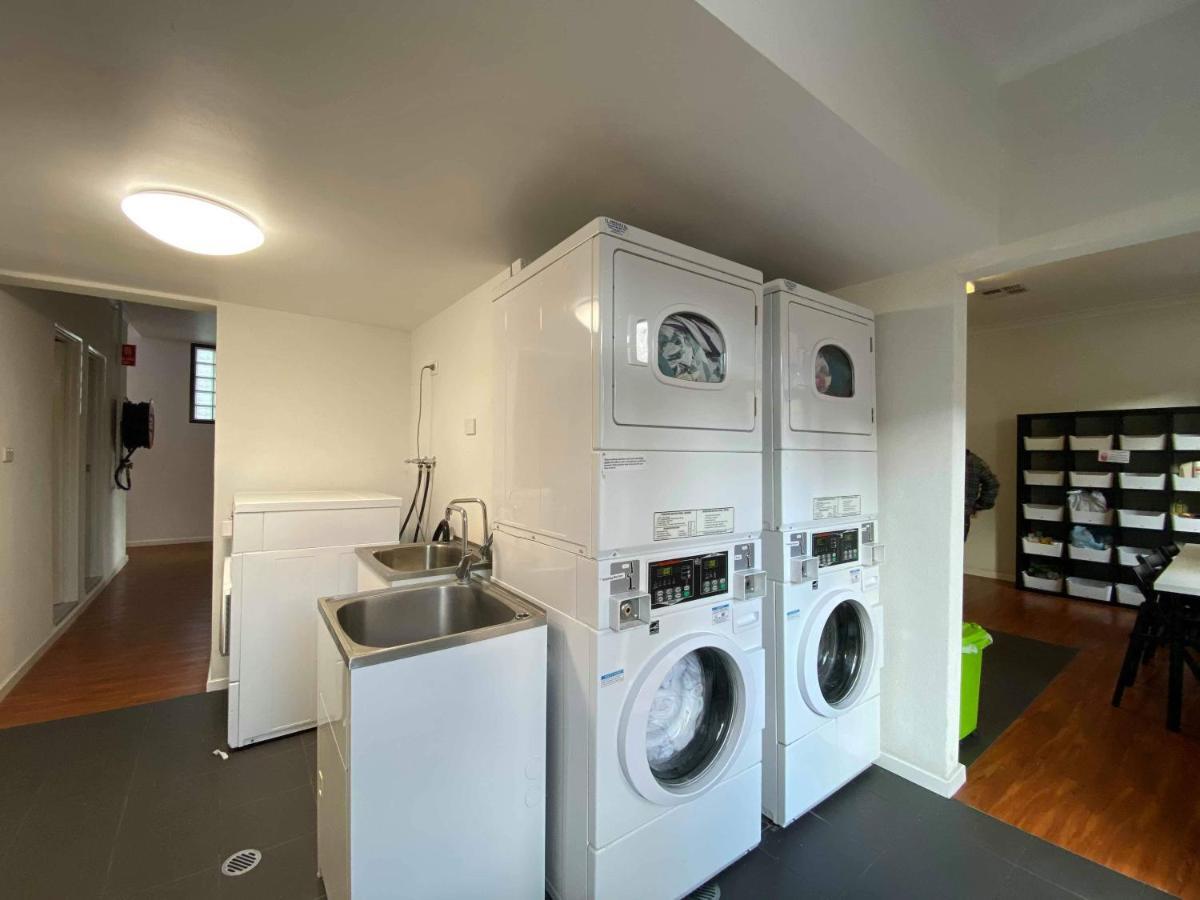 Downtown Backpackers Hostel Perth - Note - Valid Passport Required For Check In Exterior photo